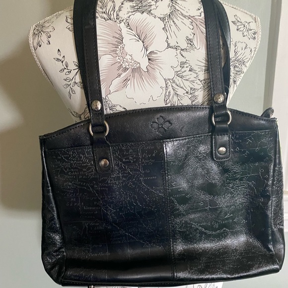 Patricia Nash black leather map purse - Picture 2 of 7